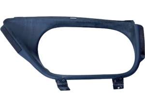 RAMKA OSŁONA ZDERZAKA PRAWA PRZÓD NISSAN GT-R GTR