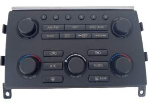 PANEL RADIA KLIMATYZACJI NISSAN GT-R GTR