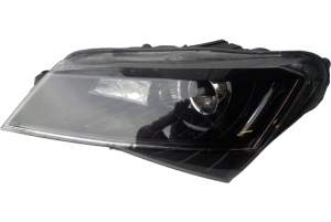 LAMPA PRZÓD PRZEDNIA XENON SKODA SUPERB III