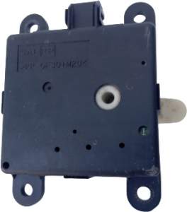 SILNICZEK NAGRZEWNICY NISSAN MURANO I Z50