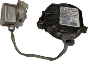 GNIAZDO ŻARNIKA XENON INFINITI QX80