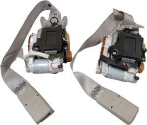 PAS BEZPIECZEŃSTWA PRZÓD PRAWY LEWY INFINITI Q50