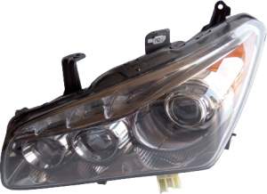 LAMPA LEWA PRZÓD INFINITI QX80 09-14 PRZED LIFT