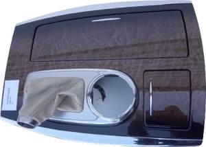 PANEL ŚRODKOWY TUNELU SCHOWEK INFINITI QX80