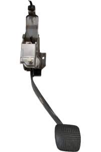 PEDAŁ SPRZĘGŁA NISSAN PRIMERA P12 2.2