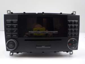 RADIO CD A2038700689 MERCEDES C-KLASA W203 USA