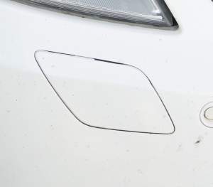 SPRYSKIWACZ LAMPY PRAWY MERCEDES C207 E350 COUPE