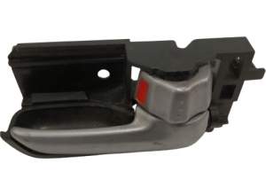 KLAMKA WEWNĘTRZNA PRAWY TYŁ SUZUKI SWIFT MK6