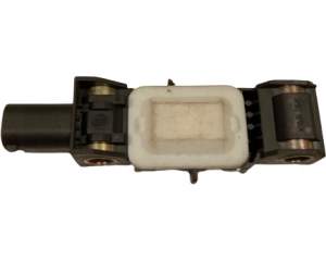 CZUJNIK UDERZENIOWY UDERZENIA NISSAN MICRA K12