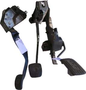 PEDAŁ GAZU SPRZĘGŁA HAMULCA NISSAN MICRA K12