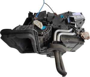 NAGRZEWNICA PAROWNIK DMUCHAWA NISSAN MICRA K12