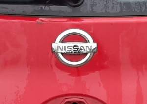 ZNACZEK EMBLEMAT LOGO KLAPY NISSAN MICRA K12 3D
