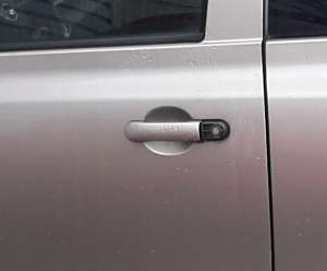 KLAMKA DRZWI LEWY PRZÓD NISSAN MICRA K12 3D