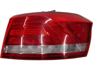 LAMPA PRAWY TYŁ VOLKSWAGEN PASSAT B8