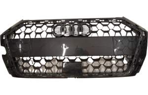GRILL ATRAPA CHŁODNICY AUDI A1 82A S-LINE