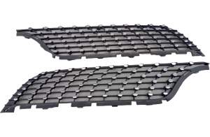 KRATKA GRILLA ATRAPY PRAWA LEWA MERCEDES A W177