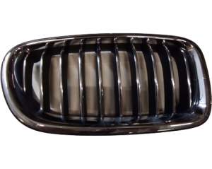 NERKA ATRAPA PRAWA GRILL BMW 5 F10 F11 LIFT