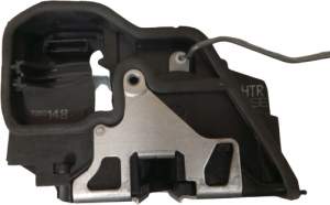 ZAMEK DRZWI PRAWY TYŁ BMW E60 E61 EUROPA