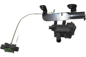 SIŁOWNIK WLEWU PALIWA BMW E90 E91 E92 E93