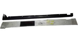 AUDI A4 S4 USZCZELKA ZGARNIAJĄCA SZYBY