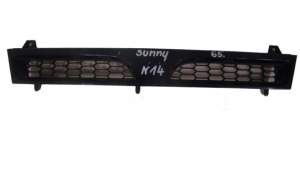 NISSAN SUNNY N 14 ATRAPA - GRILL