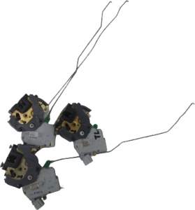 ZAMEK DRZWI LEWY TYŁ NISSAN X-TRAIL T30