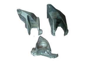 NISSAN QASHQAI ŁAPA MOCOWANIE SILNIKA DCI