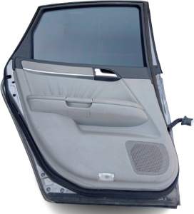 BOCZEK TAPICERKA DRZWI LEWA TYŁ INFINITI M35 Y50