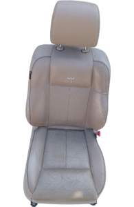 FOTEL PRAWY PASAŻERA INFINITI M35 Y50