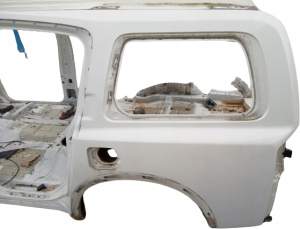 ĆWIARTKA LEWA TYŁ INFINITI QX56 03-09