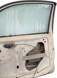 ZAMEK DRZWI PRZÓD PRAWY NISSAN MICRA K12 LIFT 3D