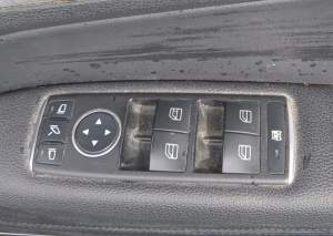PANEL PRZEŁĄCZNIK SZYB KIEROWCY MERCEDES E W207 COUPE