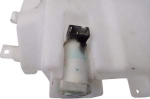 POMPKA SPRYSKIWACZA INFINITI Q70 M30d M35 M37 M56