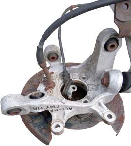 ZWROTNICA LEWA TYŁ NISSAN MAXIMA VI A34 ALTIMA III L31