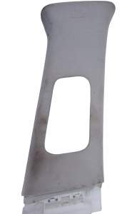 OSŁONA SŁUPKA ŚRODKOWEGO PRAWA INFINITI Q70 M30d M35 M37 M56