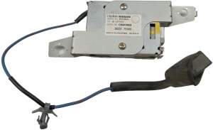 WZMACNIACZ ANTENY RADIOWEJ INFINITI QX56 JA60 NISSAN ARMADA TA60