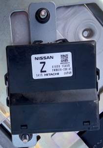 MODUŁ ECU INFINITI QX70 FX30d 416501CA5B