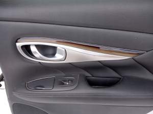 PANEL SZYBY PRZEŁĄCZNIK POPIELNICZKA INFINITI Q70 M30d M35 M37 M56