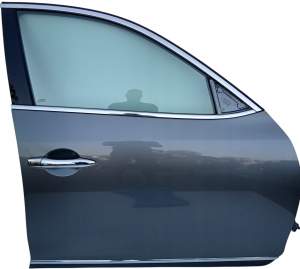 LISTWA GÓRNA DRZWI PRAWA PRZÓD ŁUCZEK INFINITI EX30d EX35 EX37 QX50