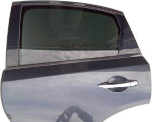 LISTWA GÓRNA DRZWI CHROM LEWA TYŁ INFINITI QX70 FX30d FX35 FX37 FX50