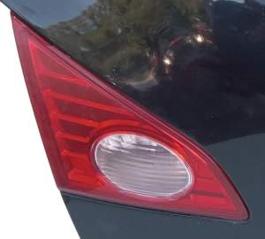 LAMPA W KLAPĘ PRAWA LEWA TYŁ NISSAN MURANO Z51