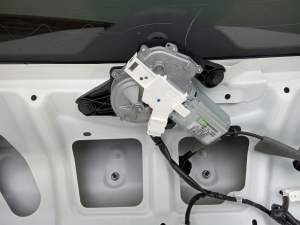 MECHANIZM WYCIERACZEK SILNICZEK NISSAN JUKE F15 LIFT 2014-2019