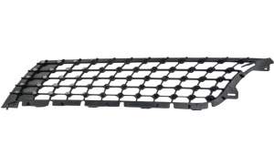 KRATKA ATRAPA GRILL PRAWA GÓRNA MERCEDES CLA C118 X118 A1188880600