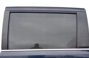 SZYBA BOCZNA DRZWI LEWA TYŁ VOLKSWAGEN ROUTAN