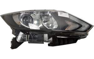 LAMPA PRAWA PRZÓD NISSAN QASHQAI J11
