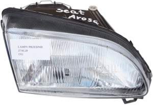 LAMPA PRAWA PRZÓD SEAT AROSA
