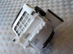 27200CD400 DMUCHAWA WENTYLATOR NISSAN 350Z LIFT