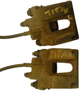 ZACISK TYŁ TYLNY NISSAN TITAN