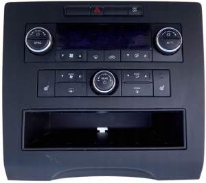 PANEL KLIMATYZACJI VOLKSWAGEN ROUTAN 2009 4.0 V6 BENZYNA
