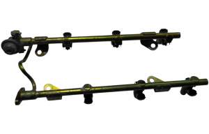 LISTWA WTRYSKOWA BEZ WTRYSKÓW NISSAN 350Z